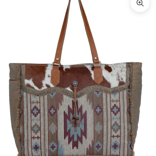 Weekender myra Aztec and hide